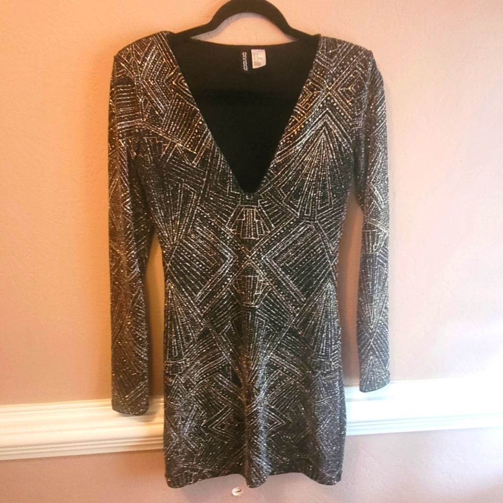 Stunning Shimmering Dress Great for Holidays or Parties